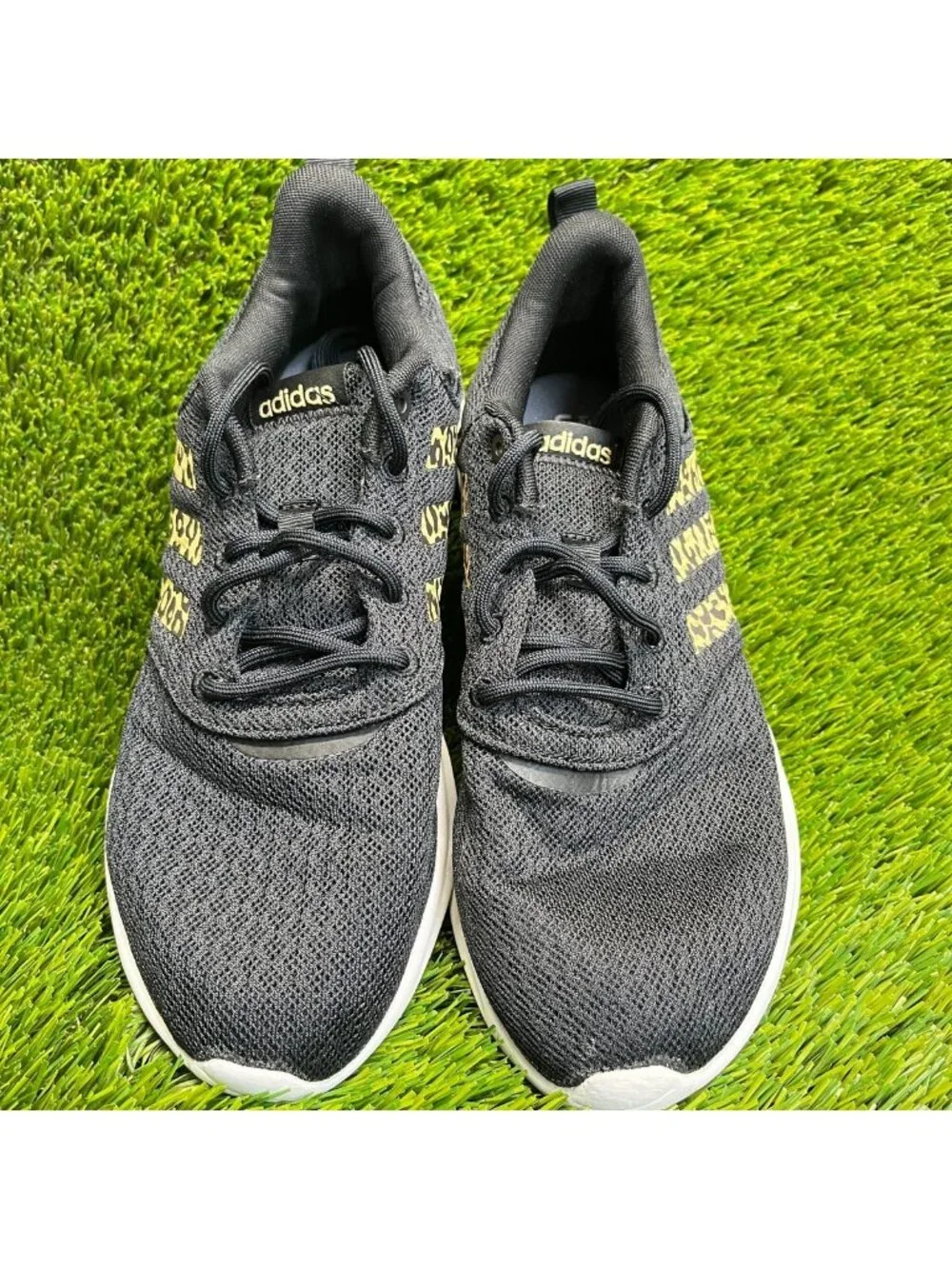 Adidas QT Racer 2.0 Cheetah Print Womens Size 8.5 Black Running Shoes Sneakers